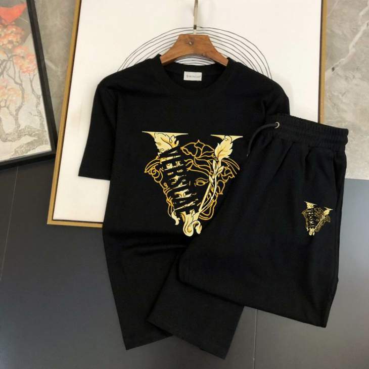 Picture of Versace Shirt Pant Suits _SKUVersaceM-5XLkdtn11525136